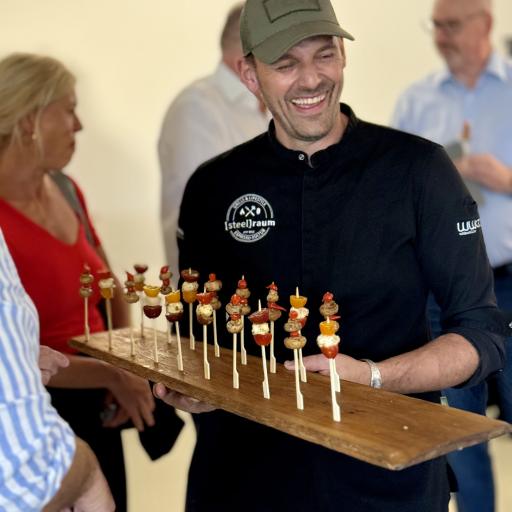 Begrüßt wurden wir mit feinem Fingerfood vom Grill