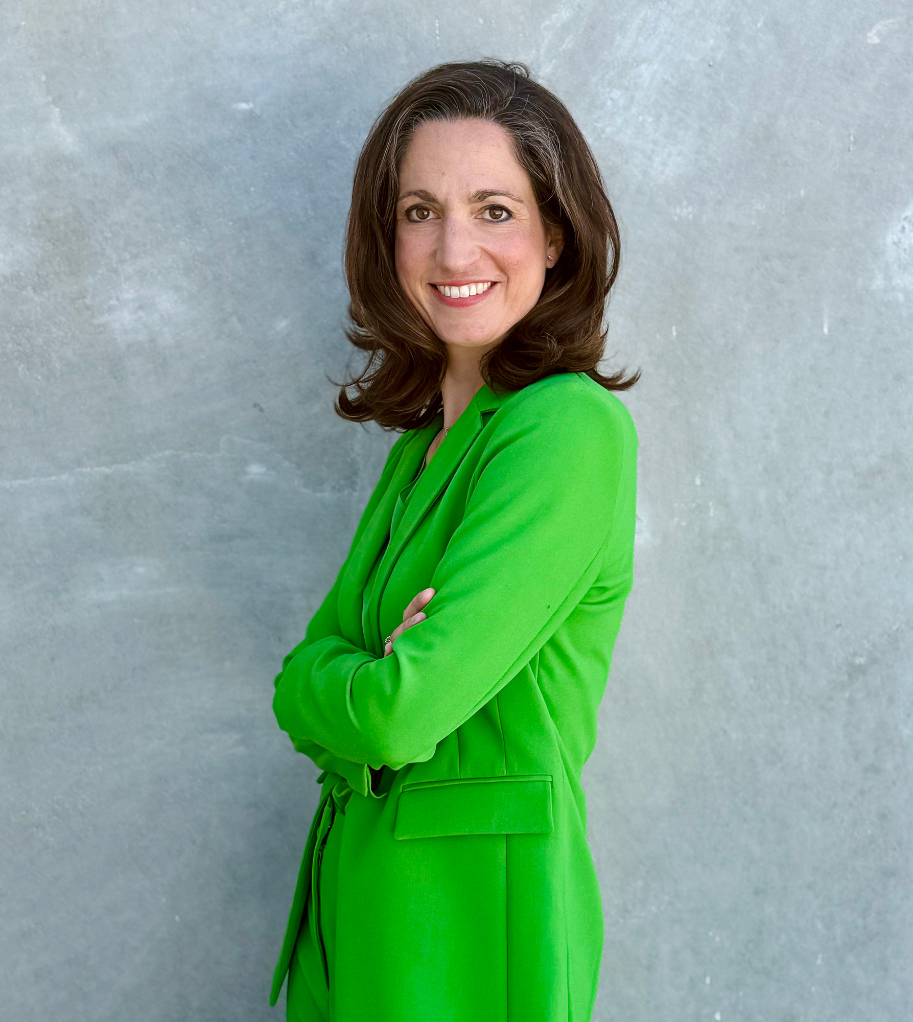 Regina Gabel ist Rechtsanwältin mit Leidenschaft für Menschen, Marketing und Machbares: Seit mehr als 15 Jahren begleitet sie juristisch Marken, Marketingstrategien und kreative Konzepte.